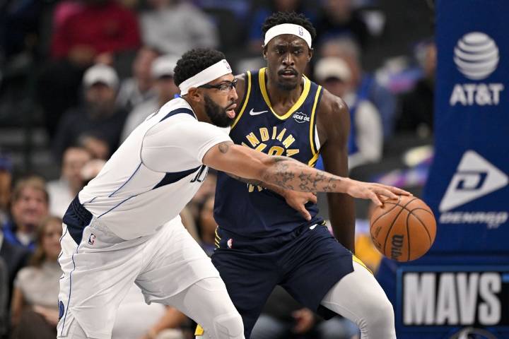 Deadspin | Mavericks F Anthony Davis exits vs. Pacers with lower leg injury