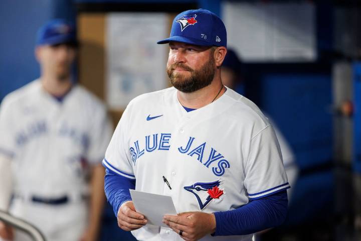 John Schneider Sparks Outrage Across Canada as “Unforgivable” Move Costs Blue Jays Win vs Mariners
