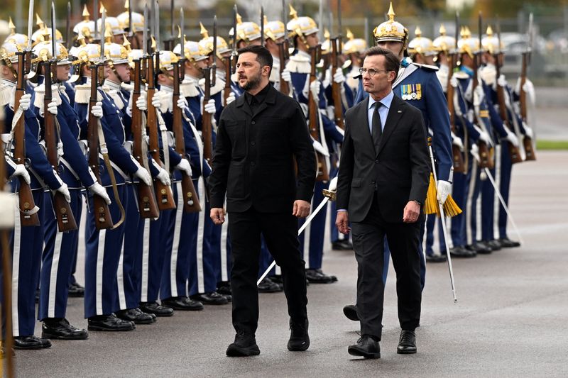 EU leaders to show support for Zelenskiy at Brussels summit