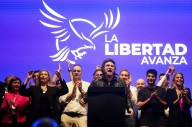 Javier Milei cerró la campaña en Rosario: "A partir del domingo va a cambiar en serio la Argentina"