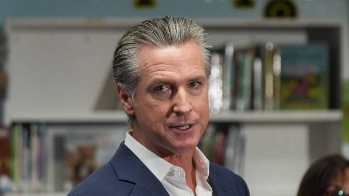 California regula los chatbots de IA para proteger a menores pese a cabildeo de empresas