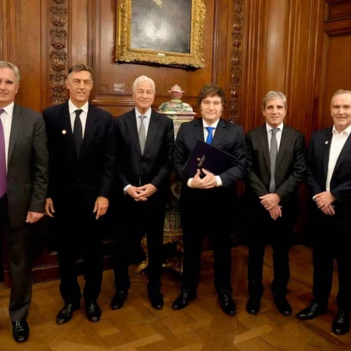 Milei y su equipo económico se reunieron con el CEO de JP Morgan
