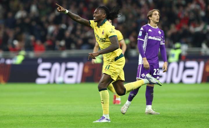 Milan lidera la Serie A -