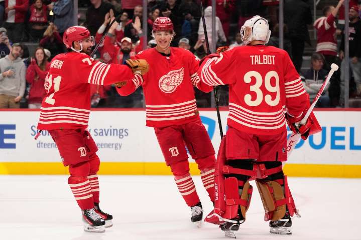 Resilient Red Wings show the kind of team they can be