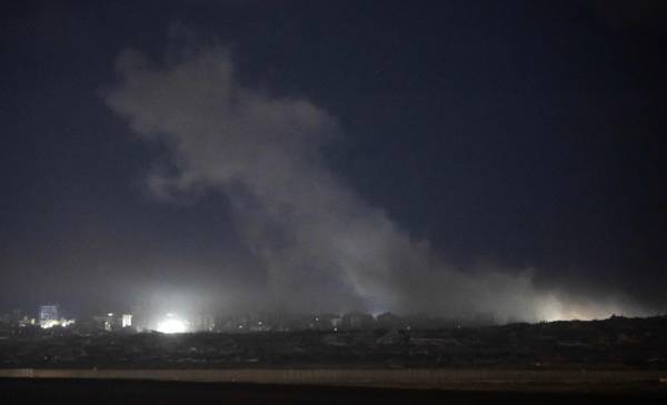 Israel ataca Gaza tras acusar a Hamás de enfrentar a sus tropas