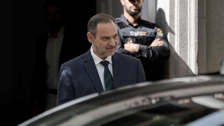 El Supremo pide a la Audiencia Nacional que investigue los pagos en metálico del PSOE a Ábalos y Koldo