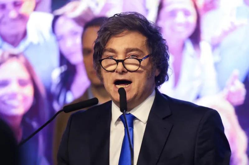 Milei visitará una provincia por mes y analiza trasladar reuniones de gabinete al interior del país