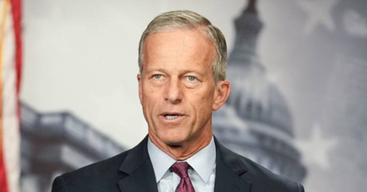 Thune digs in on 'stupid' shutdown: Talks with Schumer are 'not going to accomplish a lot'