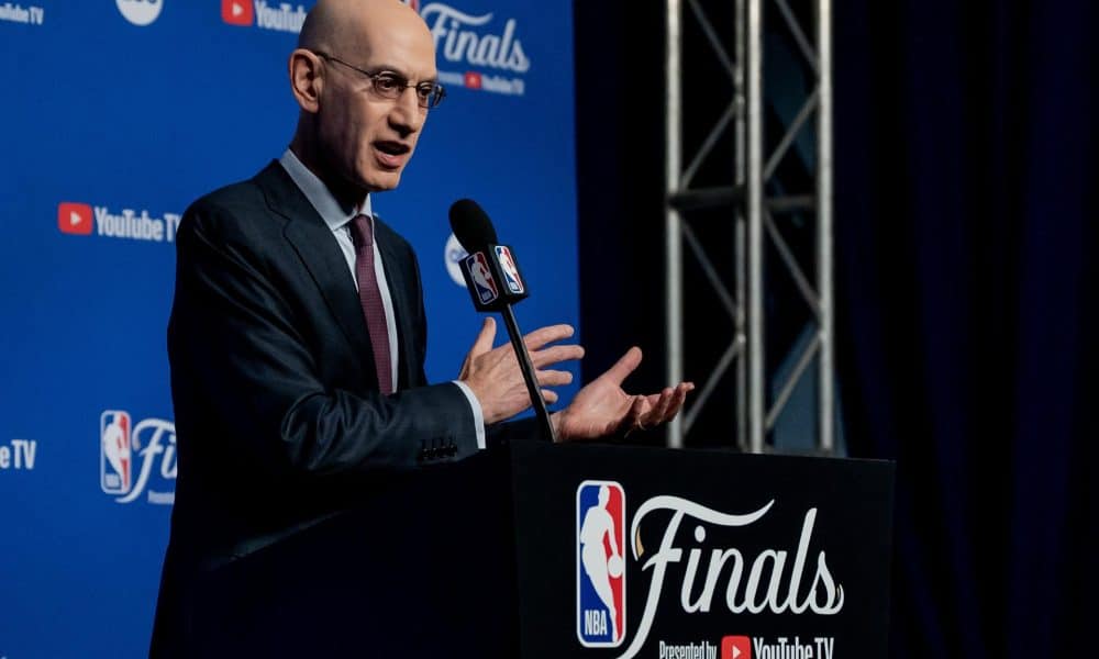 El comisionado de la NBA dice que el arresto de dos figuras de la liga es inquietante