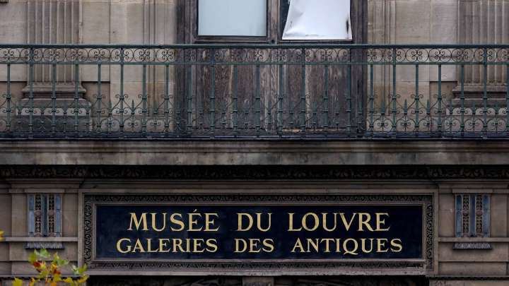 Macron Condena el Robo en el Louvre: "Es un Ataque a Nuestra Historia"