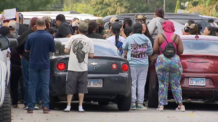 Feds, attorneys spar after teen citizen detained by agents