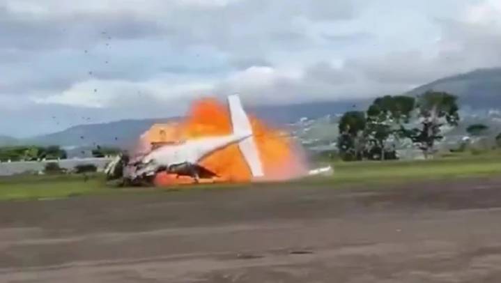 Dos personas murieron en accidente aéreo