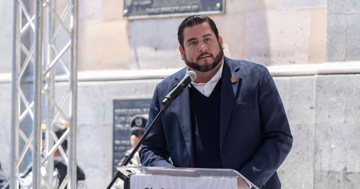 Ismael Burgueño presenta su Primer Informe de Gobierno