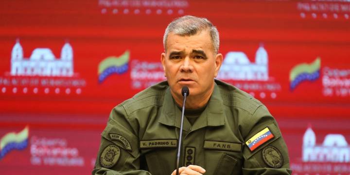 El régimen de Venezuela denunció una incursión de aviones de combate de Estados Unidos cerca de sus costas