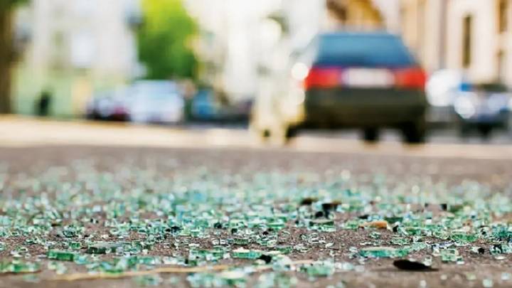 Rajasthan: 13 injured as private bus turns turtle in Kota