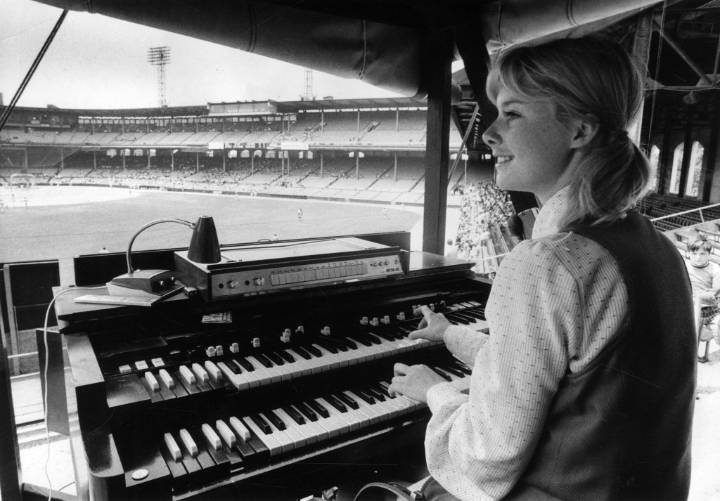 Today in Chicago History: After 41 seasons, White Sox organist Nancy Faust plays her last tune at U.S. Cellular Field