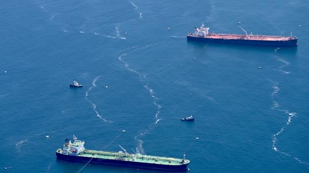 Aplazado el voto de plan internacional para reducir emisiones de barcos por presión de EEUU