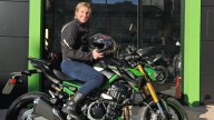 Lisa Steingold, la motera sudafricana que conquista Asturias sobre su Kawasaki Z900: «Cuando voy sobre dos ruedas soy muy feliz»