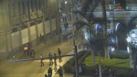 Cámaras de la MML registraron a dos sujetos que dispararon contra rapero que salió a protestar (VIDEO)