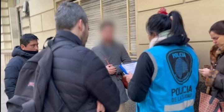 Atropelló, mató y huyó: imputaron por homicidio culposo al conductor que embistió a un ciclista en Palermo