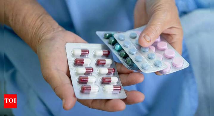 Neurologist reveals shocking truth about 3 medicines that cause life-threatening low blood sodium levels in the body