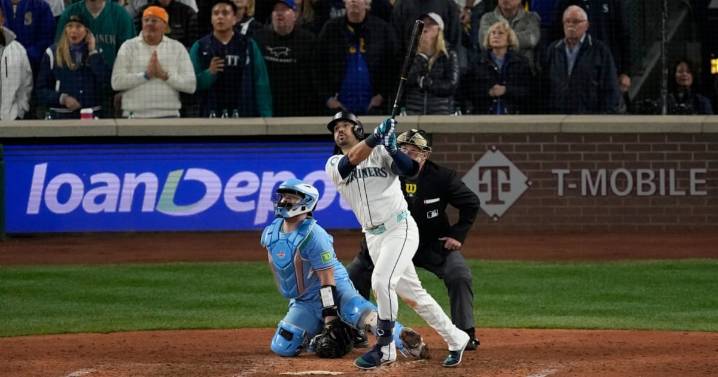 Mariners recupera ventaja sobre Blue Jays en Serie de Campeonato de la Liga Americana de la MLB