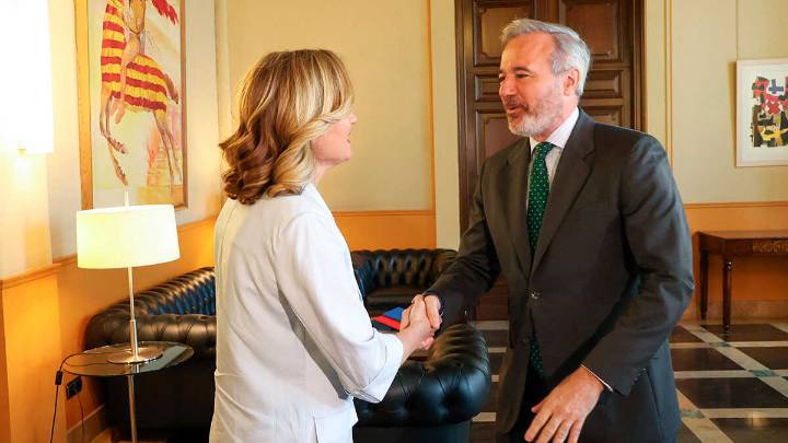 Azcón cree que Alegría mintió sobre Ábalos y el Parador y debería dimitir