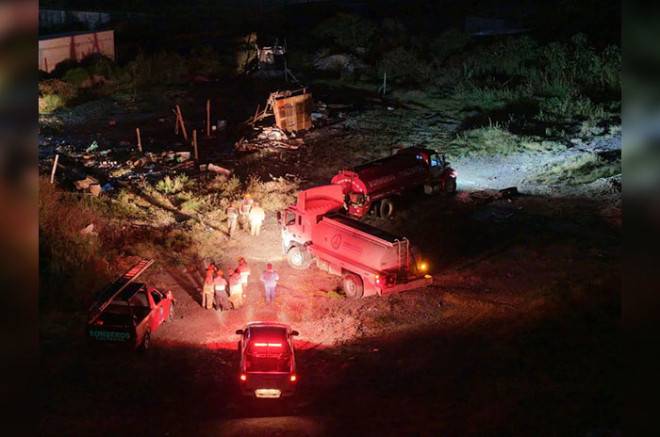 Explota polvorín clandestino en Tultepec