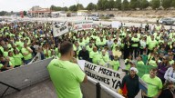 Protesta de vecinos del eje del río Huerva afectados por las inundaciones: "Queremos soluciones"