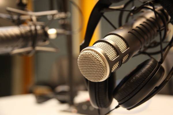 SNTP advierte censura en la radio por “temas que incomodan al poder”