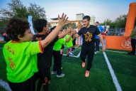 Inaugura Samuel cancha 'El Cerrito' en Condominios Constitución