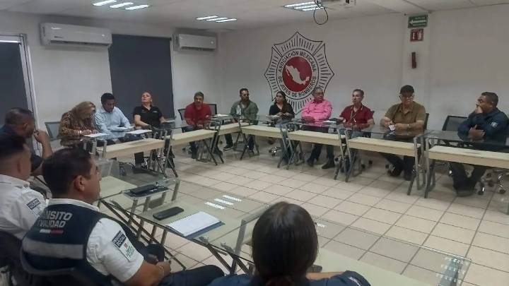 Autoridades estatales y municipales preparan el Operativo de Panteones 2025