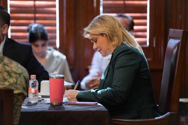 Se reúne la mesa de seguridad en palacio