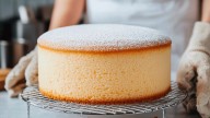 La receta de bizcochuelo de vainilla más práctica: sin horno, sin manteca y delicioso