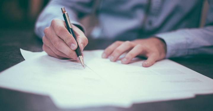 HMRC urges people to act ahead of critical tax return deadline at end of this month