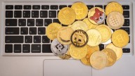 Rusia detiene a tres hackers que crearon un virus para robar información sobre cuentas de criptomonedas