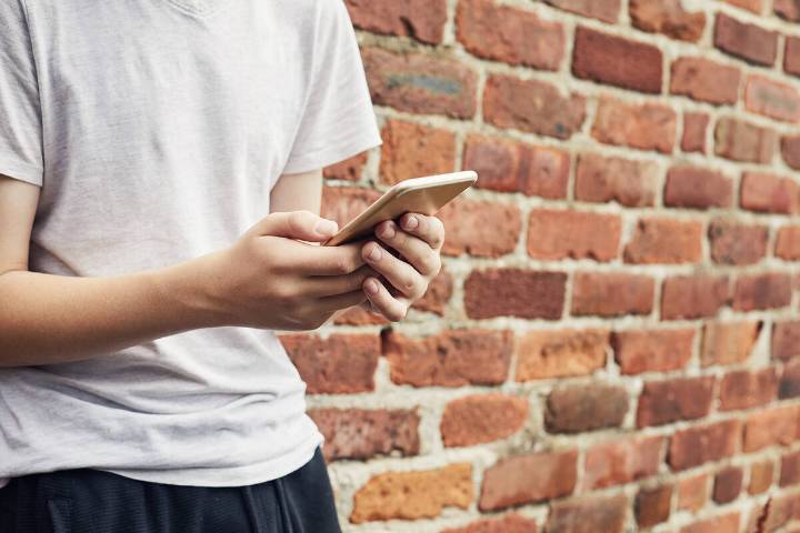 LETTER: In favor of internet content control