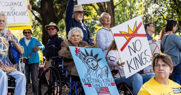 Thousands gather for Columbia "No Kings" protest