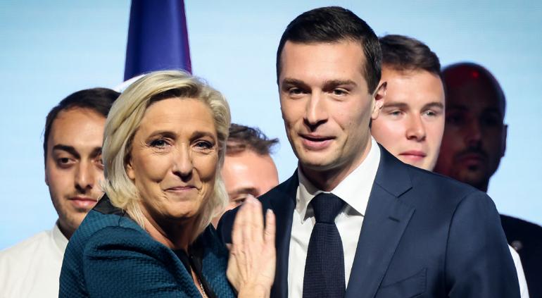 Temblor político en Francia; popularizan a partido de Le Pen