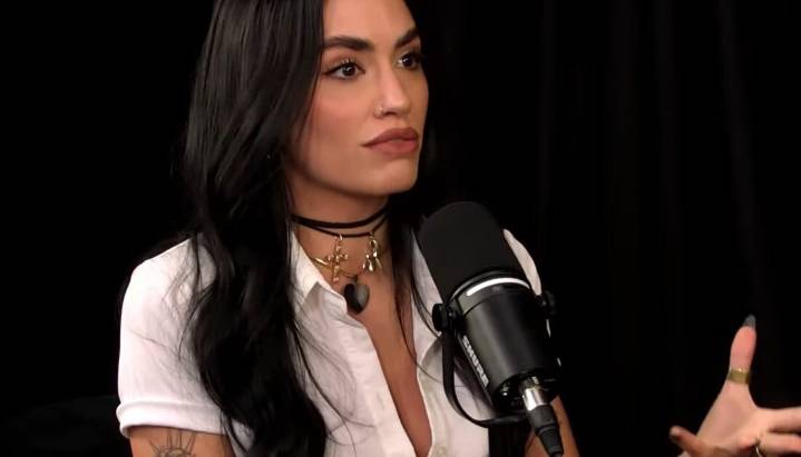Lali Espósito respondió contundente a las críticas por sus dichos sobre su patrimonio: "Voy con subtítulos"