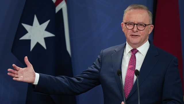 Trump and Australian PM sign critical minerals deal