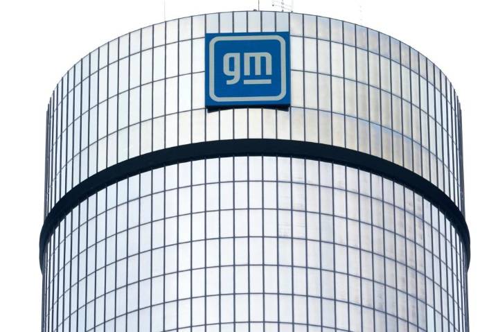 GM despide a 1,700 trabajadores en Michigan y Ohio por baja demanda de vehículos eléctricos