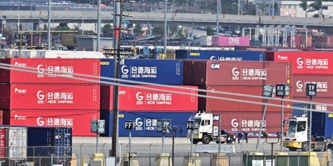 China se pronunció sobre el arancel del 100% de Donald Trump a las importaciones desde el país asiático