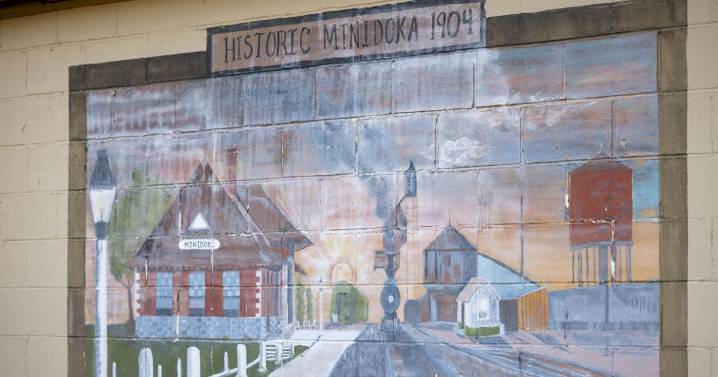 IDENTITY CRISIS: As Idaho loses small towns, tiny Minidoka fights to stay alive