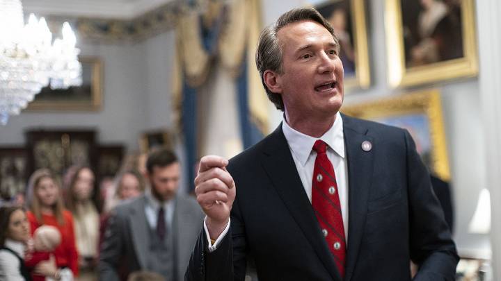 Virginia's Youngkin declares emergency over federal shutdown, SNAP benefits