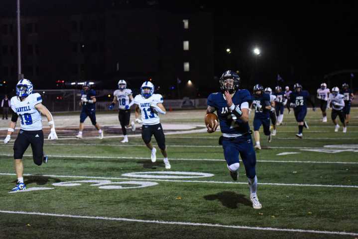 Jacks find success over the air, shutout Sartell to play in Section 8