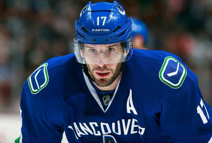 Retired NHL center Ryan Kesler charged with fourth-degree criminal sexual conduct, pleads not guilty