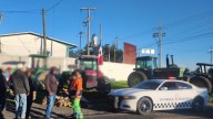 Continúa Bloqueo en Carretera Federal México-Veracruz por Manifestación de Agricultores