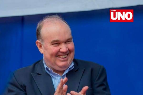 López Aliaga irá por la presidencia y el Senado en 2026