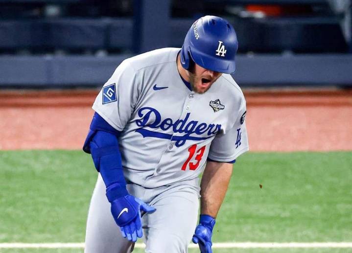 Vencen Dodgers a Azulejos e igualan Serie Mundial
